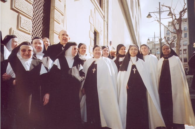 Las Agustinas Descalzas dejan su convento de Alcoy, después de 400 años, y se integran en el de Benigánim