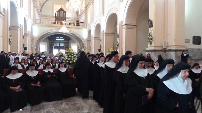 Las monjas agustinas recoletas celebran más de tres siglos de presencia