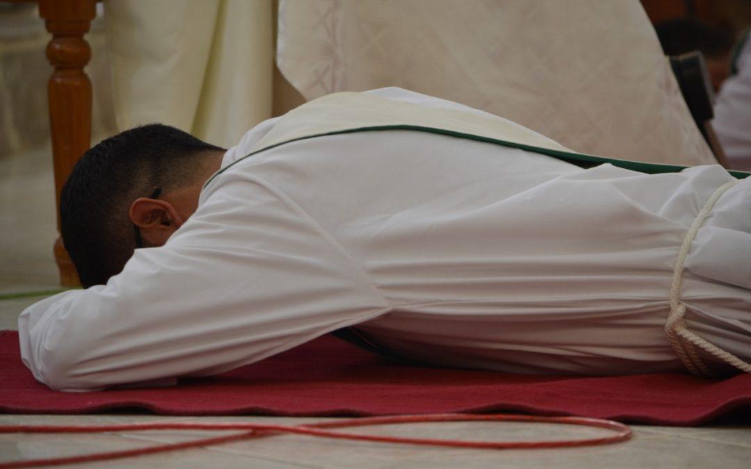 Peru celebra Santo Agostinho com os novos sacerdotes agostinianos recoletos