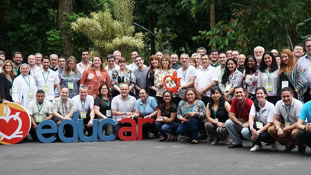 Comunión en los centros educativos agustinos recoletos