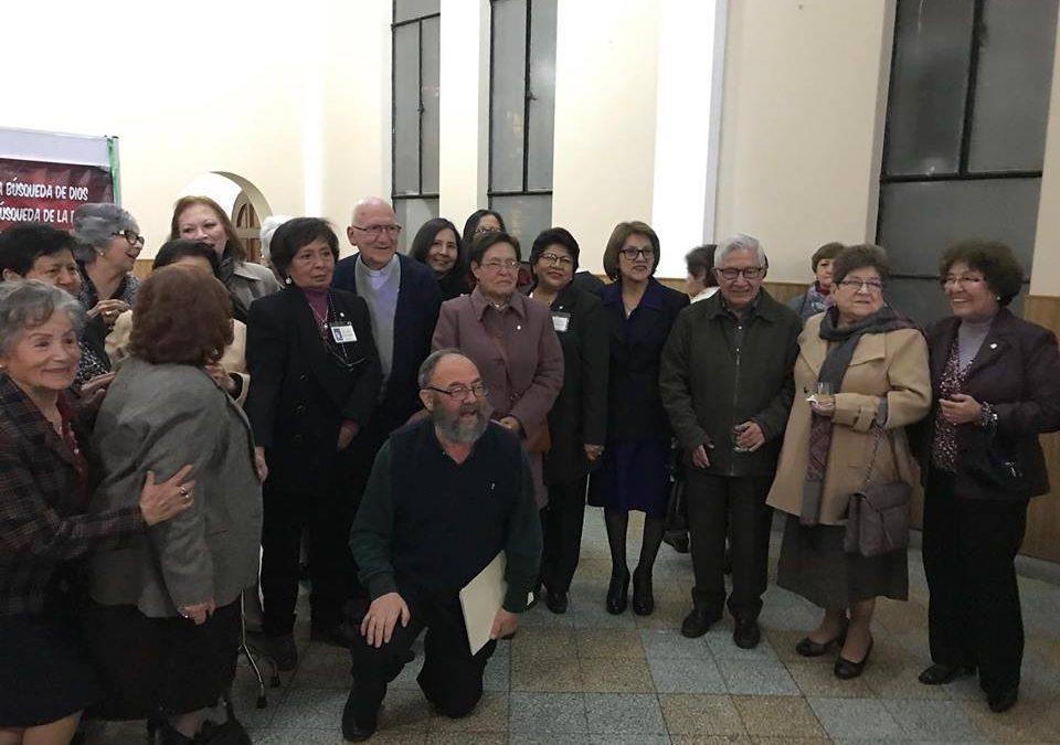 «La única manera de no perder a nuestros hijos es orando por su fe»