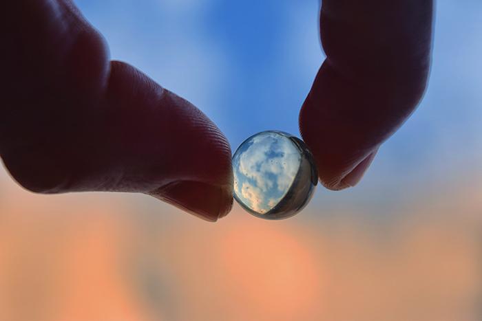 Todo comienza modestamente