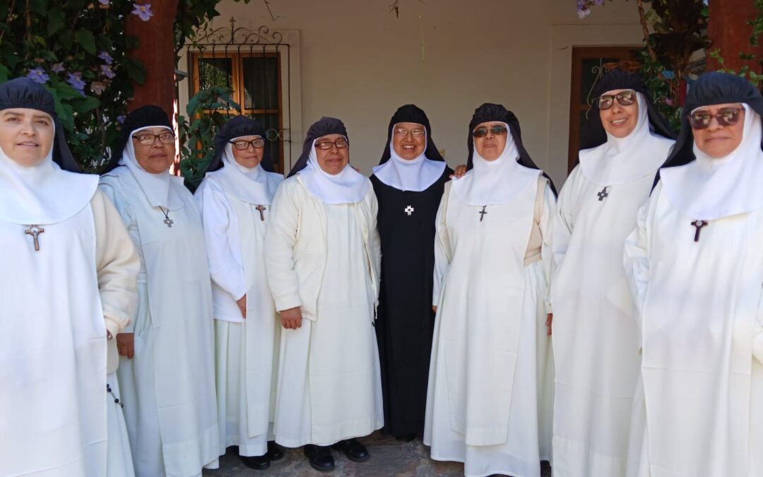 Esperanza y renovación: visita fraterna de la Madre Olivia Hernández a los Monasterios de México