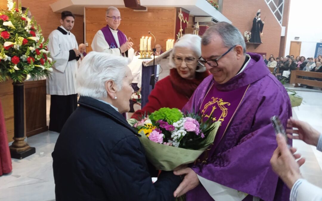 El Prior general preside celebración de Bodas de Oro de la  Parroquia Santo Tomás de Villanueva
